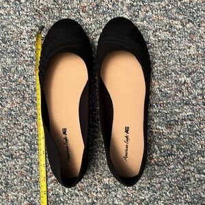 2 pairs of Women’s American eagle AE flats black 13W wide